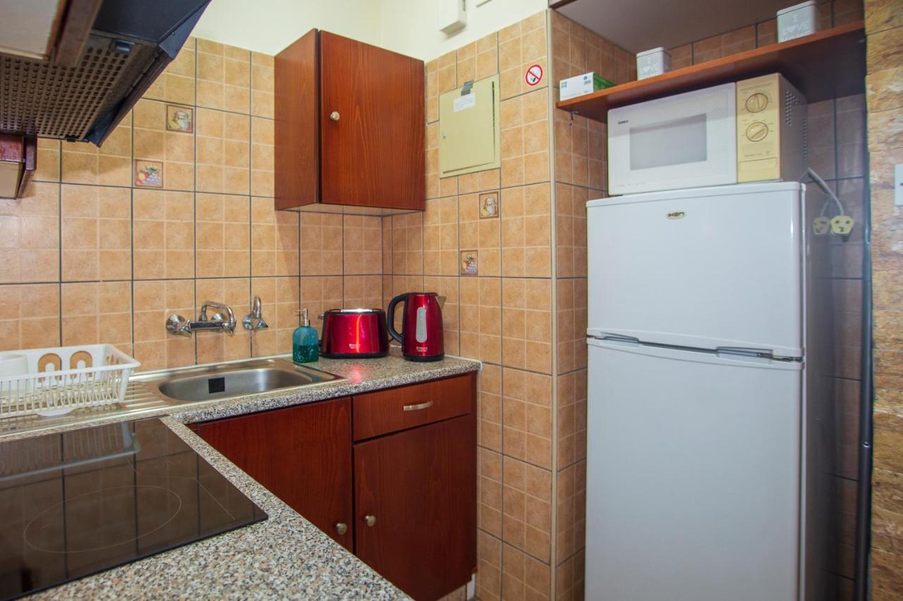 Central, By Sea, Seaview, Renovated 1 Bedroom Flat Larnaca Exterior foto
